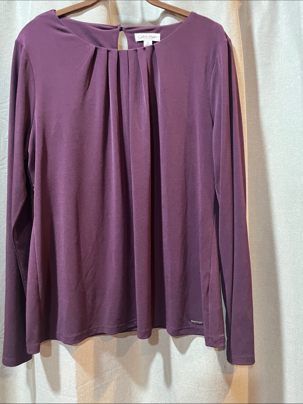 Calvin Klein Plum Pleated Long-Sleeve Women's Top